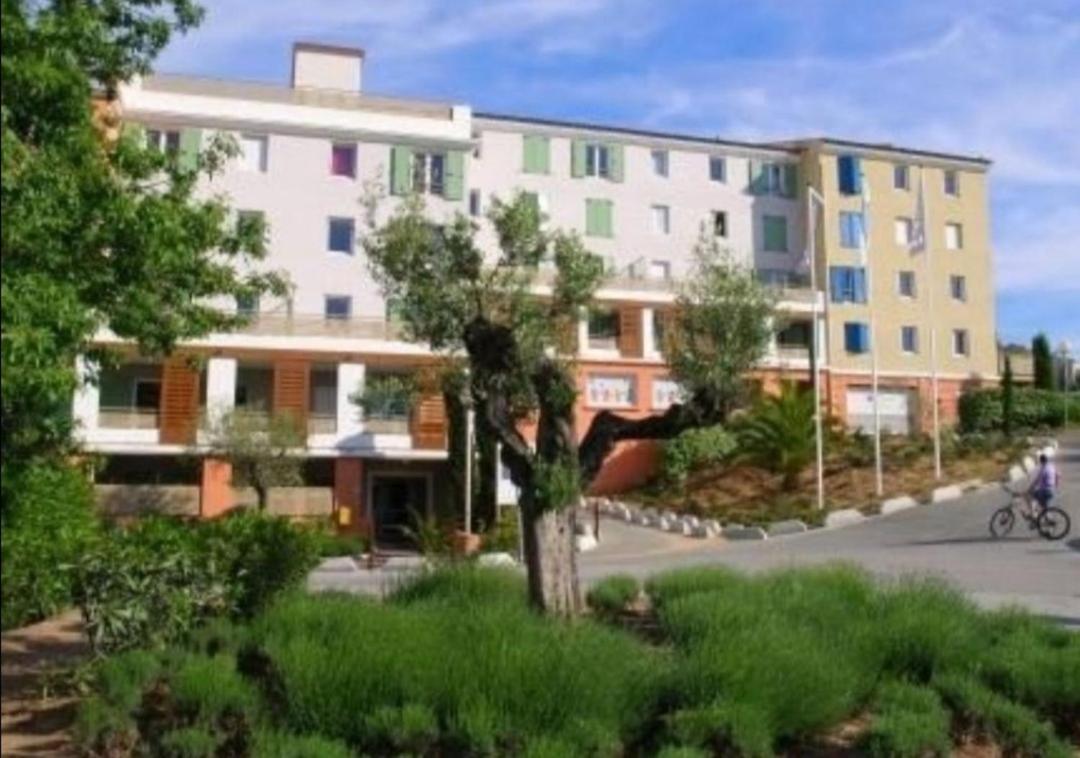 Appartement Frejus 5 Min De La Plage, 1 Min Centre Ville Kültér fotó